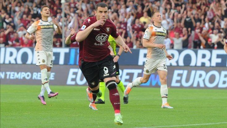 Le pagelle di Salernitana-Venezia: Bonazzoli glaciale, Aramu l'ultimo a mollare