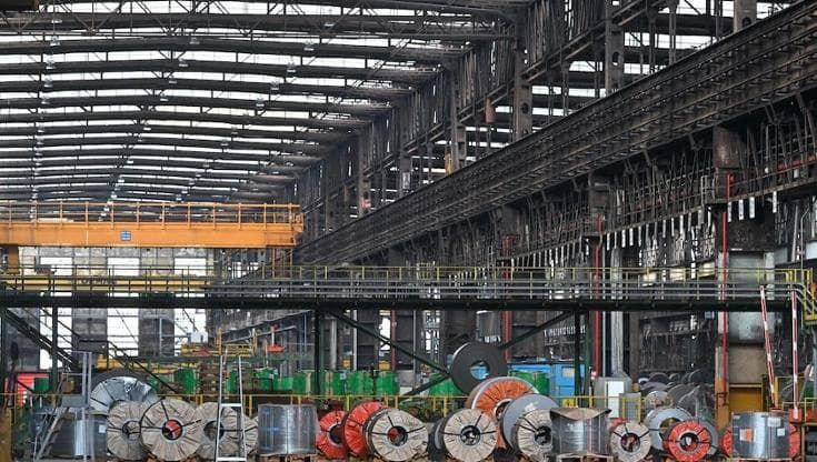 Ex Ilva, a Taranto impianti fermi dal 9 ottobre, Genova e Novi dal 15 novembre, protesta sindacati
