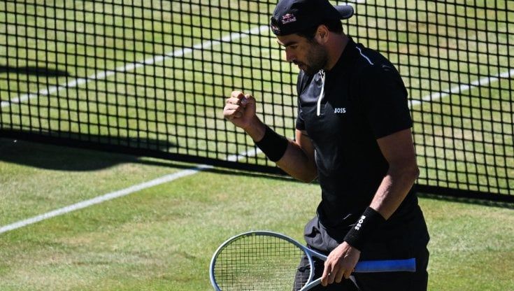 Matteo Berrettini parte bene al Queen's: Evans battuto in due set. Sonego eliminato