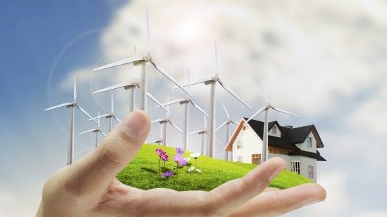 Efficienza energetica e rinnovabili: come risparmiare rispettando l’ambiente