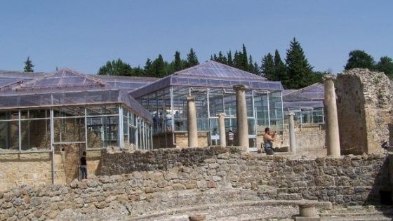 Piazza Armerina, strada non a norma nella Villa del Casale: indagati sindaco e funzionari
