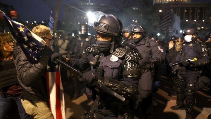 La marcia su Washington in diretta tv