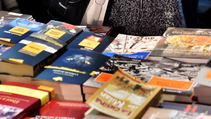 La prof che insegna Leopardi agli afgani   