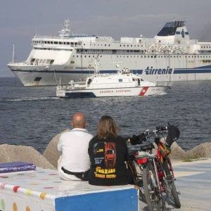 Tirrenia, accordo al ministero: riprendono i collegamenti con la Sicilia