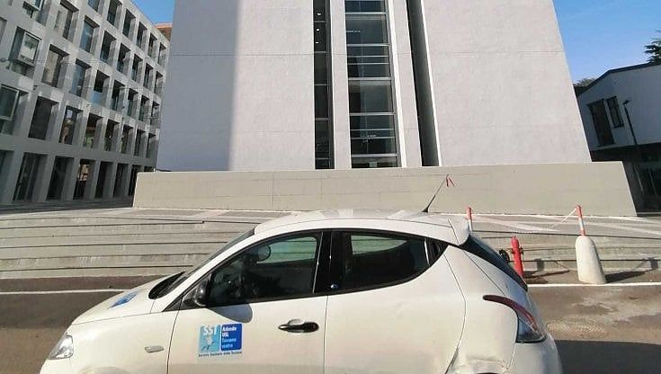 Cluster covid in due residenze universitarie: 63 positivi, tutti con la variante brasiliana