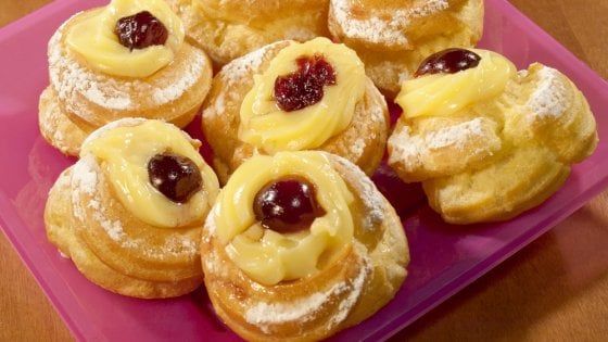 Zeppole, sfinci, crespelle: è San Giuseppe il santo più dolce (e fritto) d'Italia