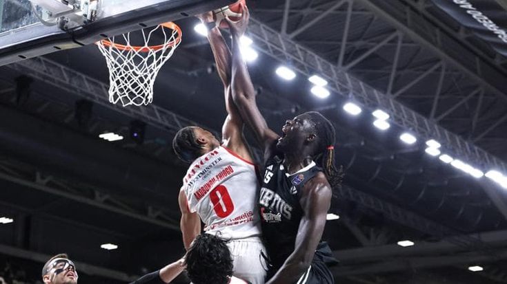 Virtus Bologna da sola in testa alla classifica, Trapani attesa alla replica. Pistoia batte Venezia