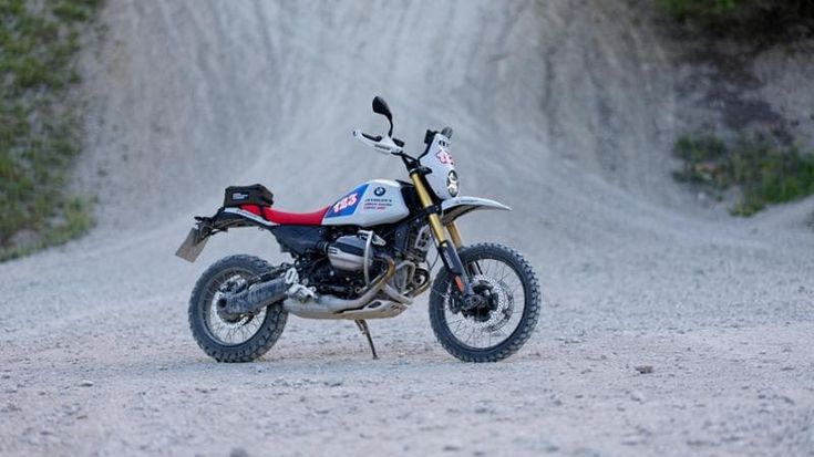 Bmw Motorrad presenta la R 12 GS Trophy competition bike