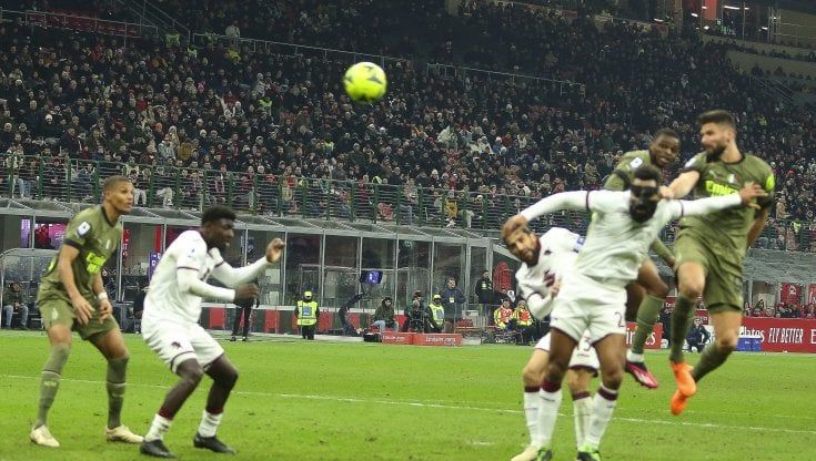 Milan-Torino 1-0: Giroud porta fuori dal tunnel i rossoneri