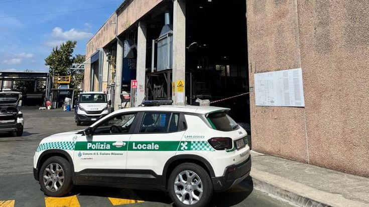 San Giuliano, precipita dal tetto di un capannone: morto operaio di 36 anni
