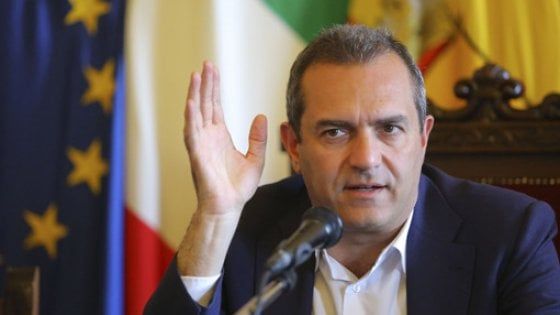 Coronavirus, de Magistris: "Fase 2? Meglio ripartenza nazionale"