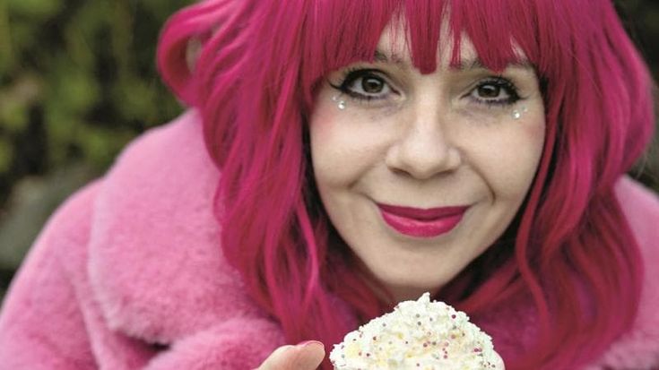 La scrittrice Harriet Muncaster: “Quanta vita nei minimondi della fantasia”