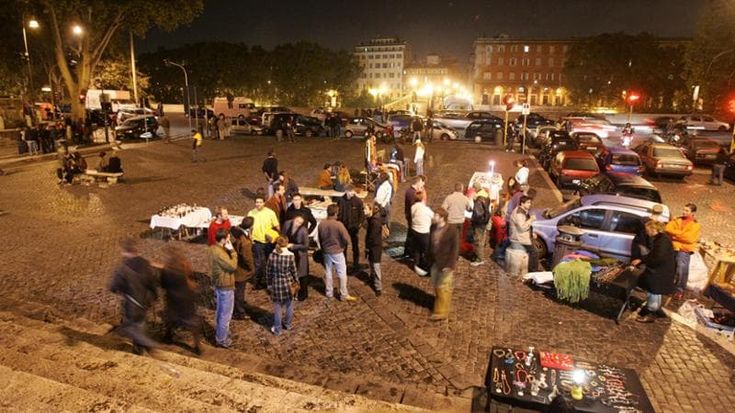 “Alcol vietato dalle 22”: la mossa del centro storico contro risse e schiamazzi