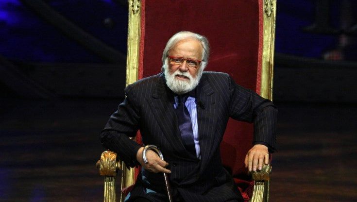 "Dammi la due, dammi la tre": Gianfranco Funari, l'uomo della tv popolare e populista