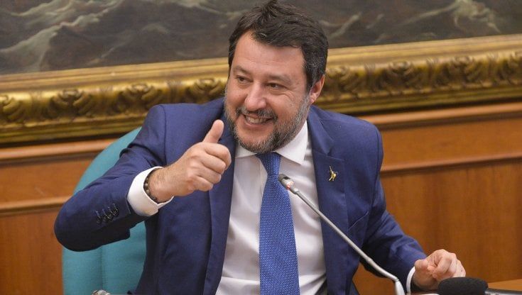 Covid, Conte: "Stop al Super Green Pass nei luoghi di lavoro". Salvini: "Bene, la Lega non è più sola in questa battaglia"
