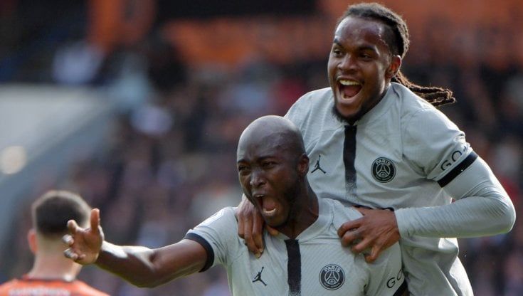Ligue 1, il Psg vince senza Messi: contro il Lorient decide Pereira