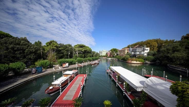 Mostra del Cinema, niente zone rosse: al Lido di Venezia solo tanti presidi