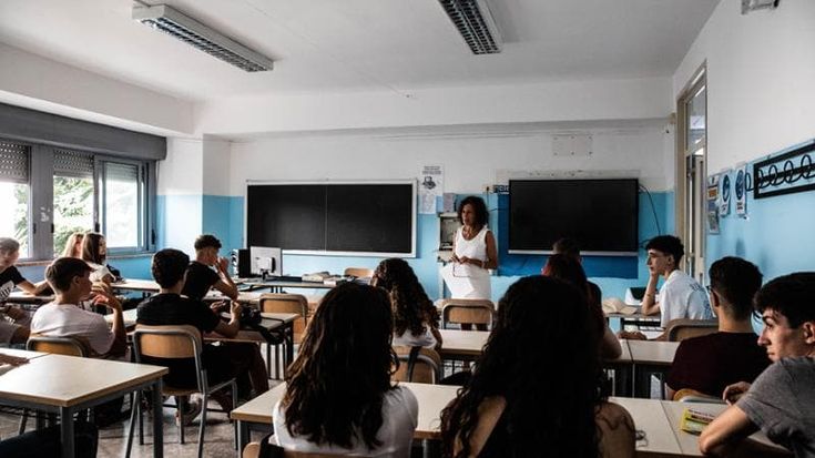 Scuola, il direttore Pellecchia: “Il nostro obiettivo è quello di assegnare tutte le cattedre per il debutto in aula”