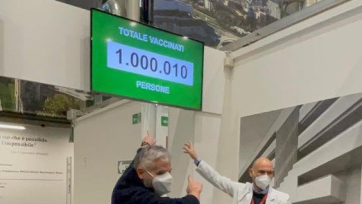 Vaccino Covid, l'hub del Palazzo delle Scintille a Milano a quota un milione di dosi in sette mesi