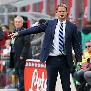 L'Inter deve chiamare Bergomi al posto di De Boer