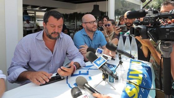 Caso moto d'acqua, gli insulti di Salvini e tutte le domande a cui il vicepremier non ha voluto rispondere 