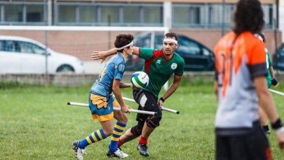 Nei campi sportivi di Firenze i mondiali di quidditch, lo sport di Harry Potter