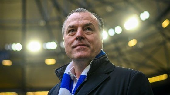 Schalke: frasi razziste, sospeso per tre mesi il presidente