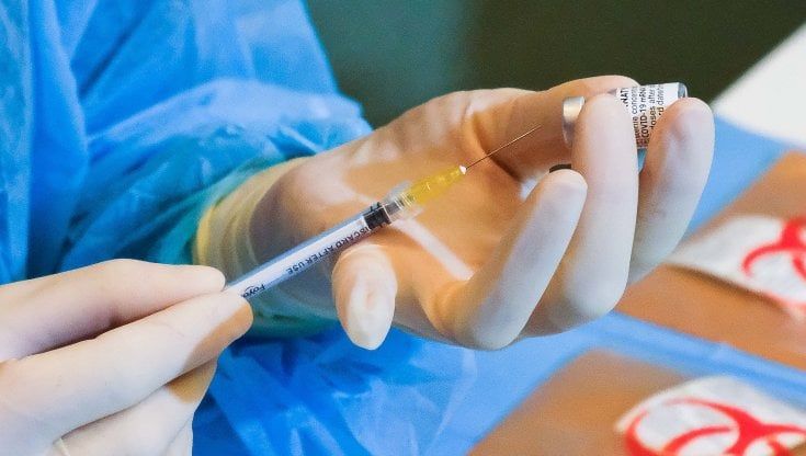 Vaccino a Rieti per la fascia d'età 30-35. Sold out la prima giornata dell'open week 