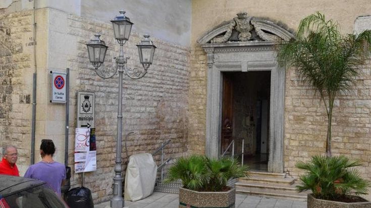 Trani al voto senza il campo largo ma il centrodestra è spaccato a Modugno
