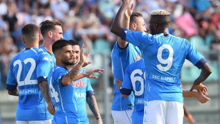 Napol: 4-0 al Pescara, Ounas protagonista