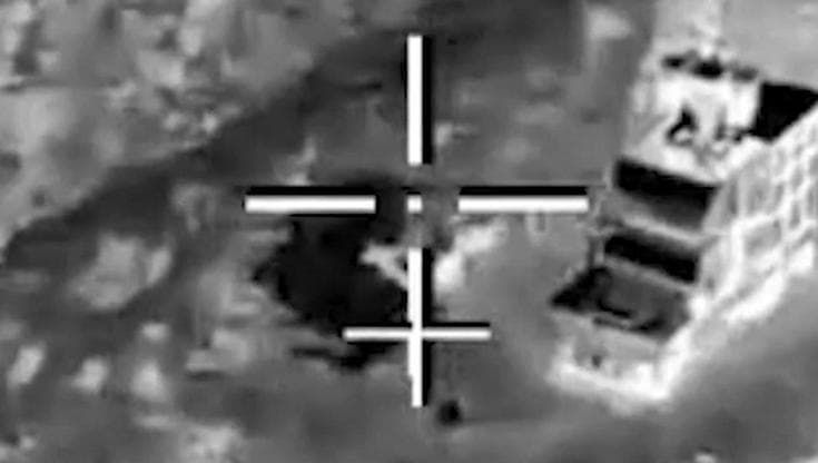Iran, maxi-attacco dell'Idf: 250 bombe su un complesso militare a Teheran. Colpiti centri di comando