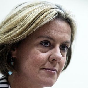 Fiducia nei ministri, il sondaggio. Padoan mantiene il primo posto, Lorenzin in calo