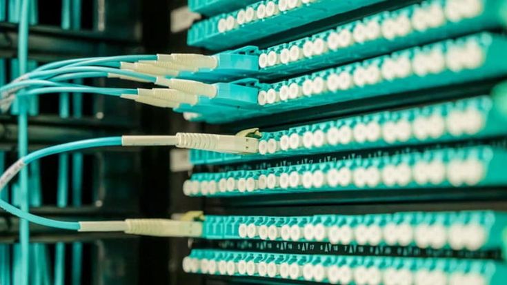 La società della fibra ha diritto a entrare nel condominio