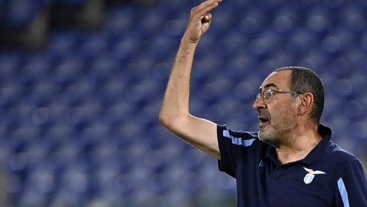 Lazio, Sarri: "A Mourinho non rispondo, alla Lega Serie A sì e dico che mi disturba"