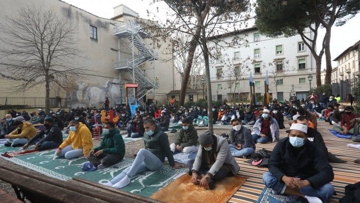 Moschea, il futuro è in centro: obiettivo proroga dello sfratto e si cerca un nuovo locale
