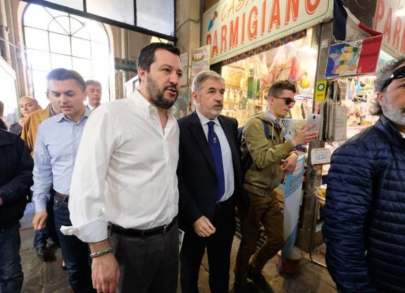 Salvini a Genova al Mercato Orientale per sostenere Bucci