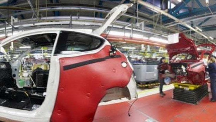 Mirafiori del futuro, auto riciclate  e cambi elettrici