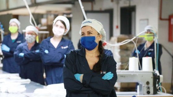 Prato, il tessile si ribella, 200 aziende al prefetto: "Riapriamo ora, non possiamo aspettare il 4 maggio"