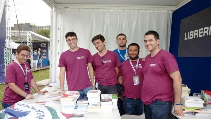 Fenix, la festa dei giovani (ma nostalgici) di Fratelli d’Italia