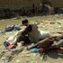 Afghanistan, Kabul: storiditi dalla droga sotto il ponte di Pule Sukhta 