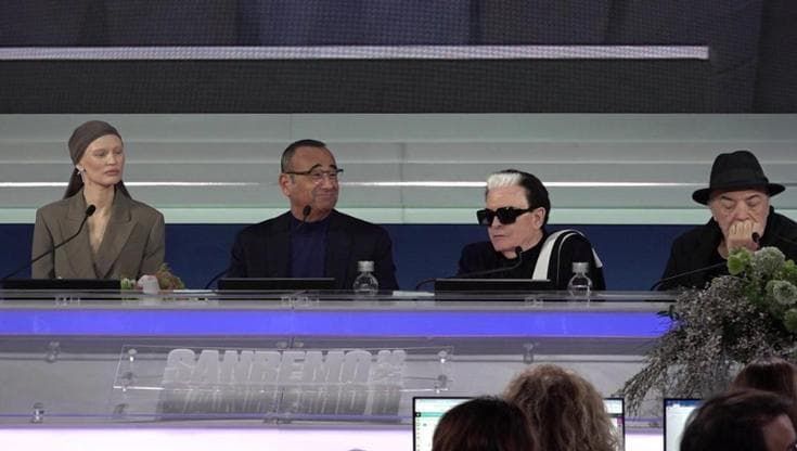 Sanremo, Carlo Conti: "Il Papa ignaro del video? Siamo oltre la fantascienza"