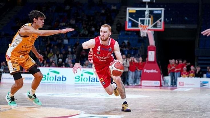 Basket, Venezia batte Brescia e va in testa. Mannion, ritorno show con Varese: 26 punti