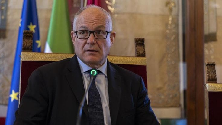 Smart working e bonus trasporti, Gualtieri al governo: “Non si può scaricare tutto sui comuni”