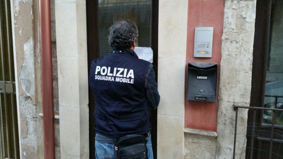 Ragusa, le parrocchiane fanno chiudere un'altra casa a luci rosse