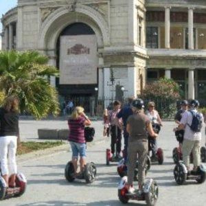 Palermo: nell'isola pedonale con il Segway, multato