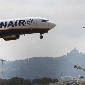 Al Marconi è caos parcheggi
