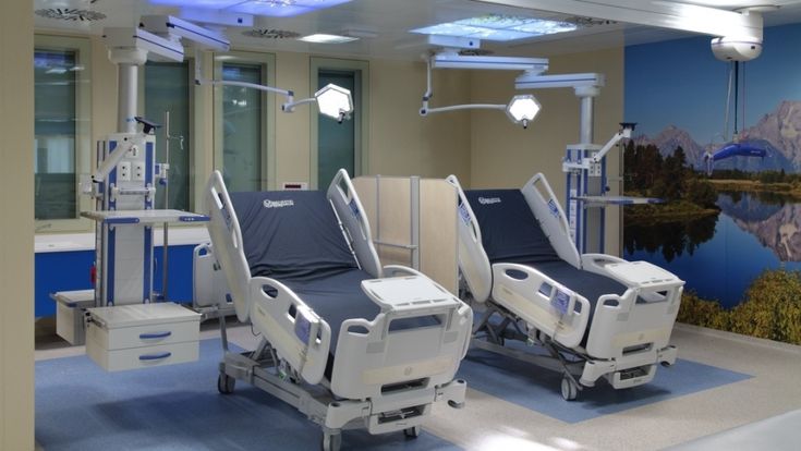 Coronavirus, l'appello dell'imprenditore: "Produco letti ospedalieri, un errore chiudere le acciaierie. Rischio lo stop"