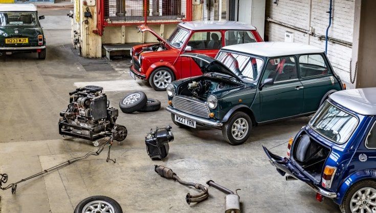 Ricaricabile ed elettrizzante, la seconda vita della vecchia Mini