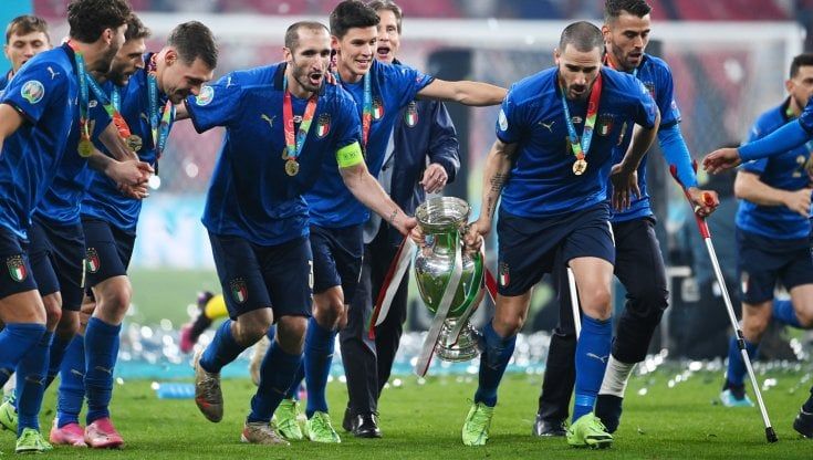 Le pagelle di Italia-Inghilterra: Chiellini cattivo se serve, ma sempre col sorriso. Bonucci indispensabile, che lusso il rigore con la finta