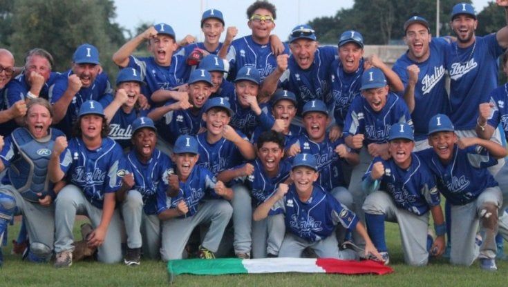 Alida ama i diamanti. La dodicenne romana fenomeno del baseball